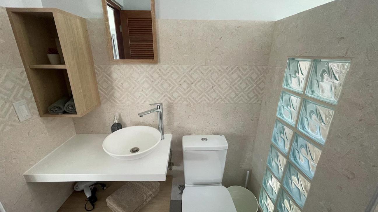 Whitehouse Boulevard, Close To Mambo Beach And City Centre Apartamento Willemstad Exterior foto